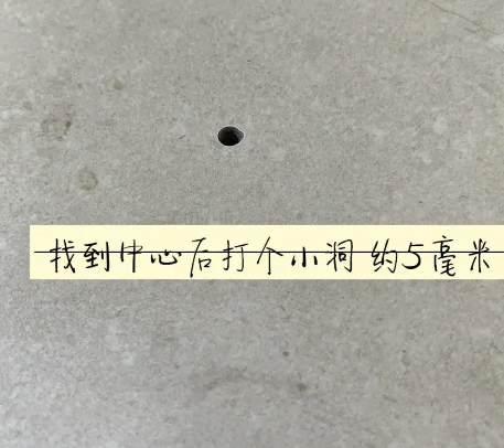 大竹瓷砖空鼓维修公司专业解答在瓷砖铺贴过程中，如果砂料搅拌不均匀，将会带来以下问题
